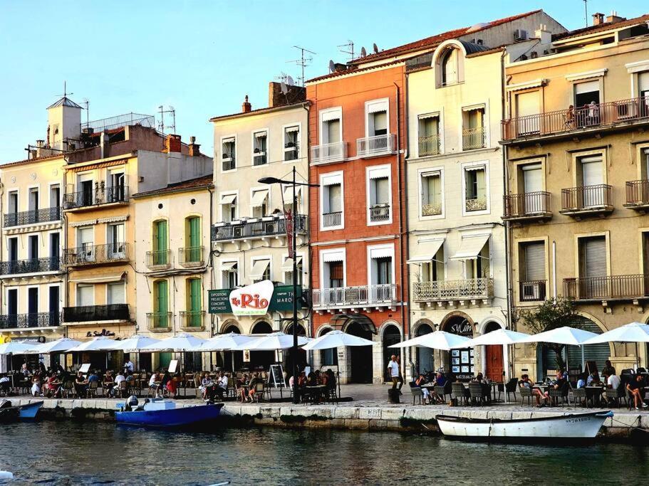 Le Calme A Deux Pas Du Port De Sete Apartment Exterior photo